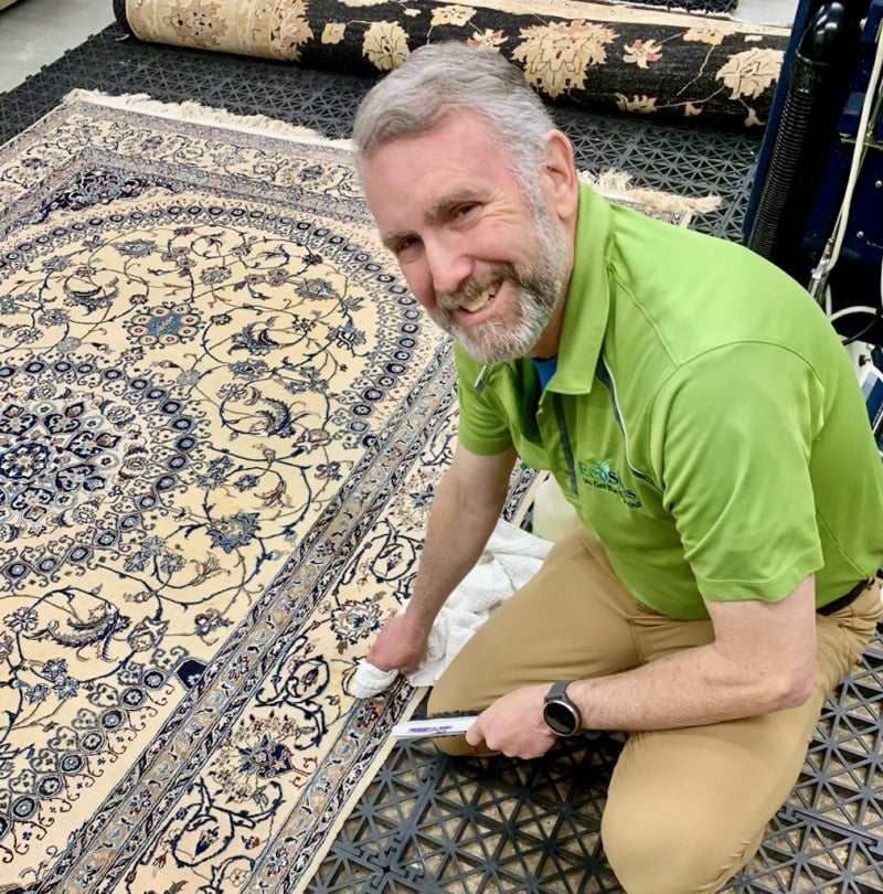 Treating stains on Hand Made Rug at Ecosuds Stoney Creek